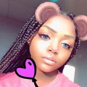 Meet your Posher, Henriya